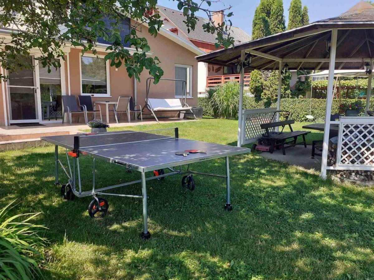 Riverside Apartman**** ميسكولك المظهر الخارجي الصورة